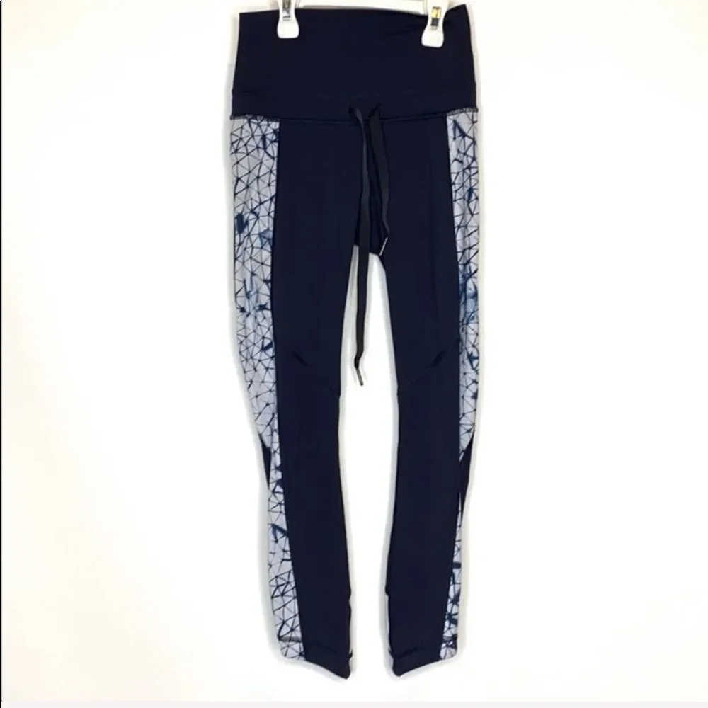 Lululemon Retreat 7/8 Leggings Size 0